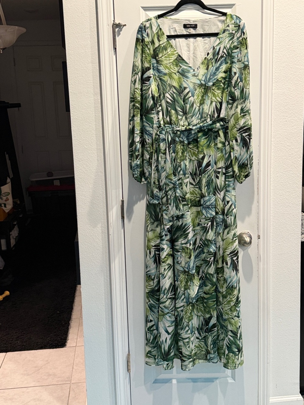 Nine West - Green Leaf-Print Maxi Wrap Dress